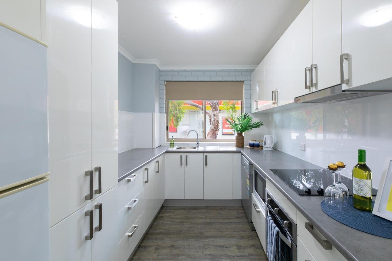 Family, Romance, Fun on Kings Beach Caloundra Exterior foto